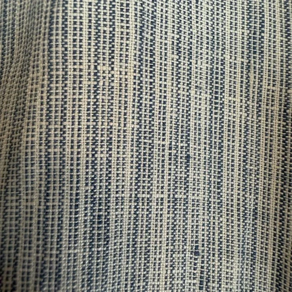 Bloomingdale's Men's Store- 100% Linen Shirt - Picture 2 of 5